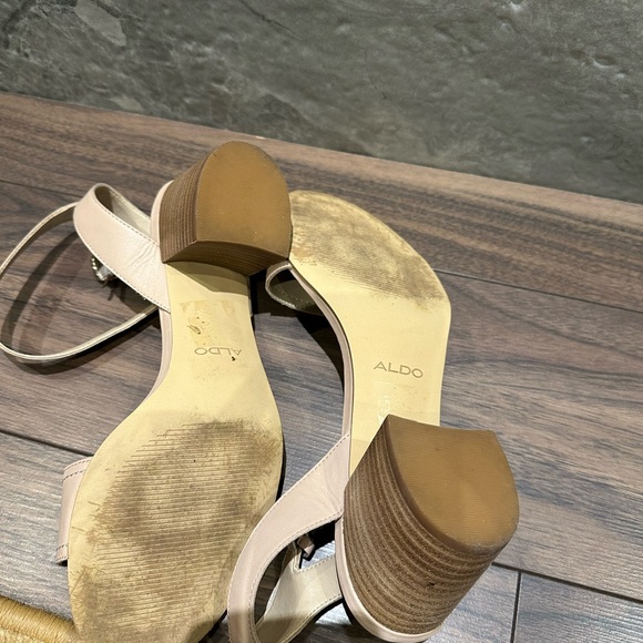 Aldo - low block heel  sandal - Picture 2 of 3